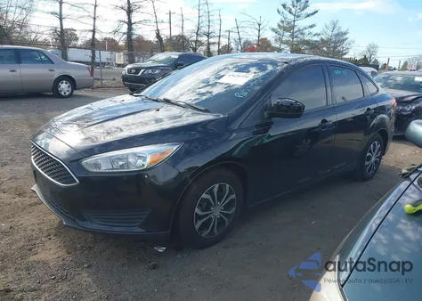 2017 Ford Focus S from USA, damaged, VIN 1FADP3E22HL212164